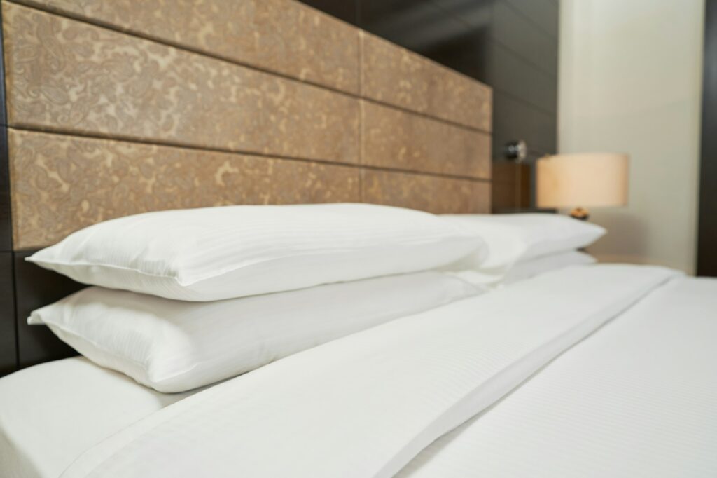 The Line Cleaning LLC offers services of Residential Cleaning, Deep Cleaning, Move Out - In, Airbnb Cleaning, Post Construction Cleaning, Commercial Cleaning, Office Cleaning in King county WA, Tacoma WA, Bellevue WA, Redmond WA - Residential Cleaning