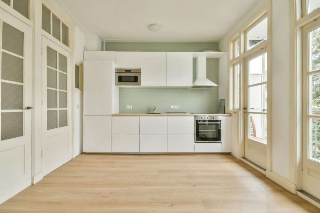 The Line Cleaning LLC offers services of Residential Cleaning, Deep Cleaning, Move Out - In, Airbnb Cleaning, Post Construction Cleaning, Commercial Cleaning, Office Cleaning in King county WA, Tacoma WA, Bellevue WA, Redmond WA - Residential Cleaning